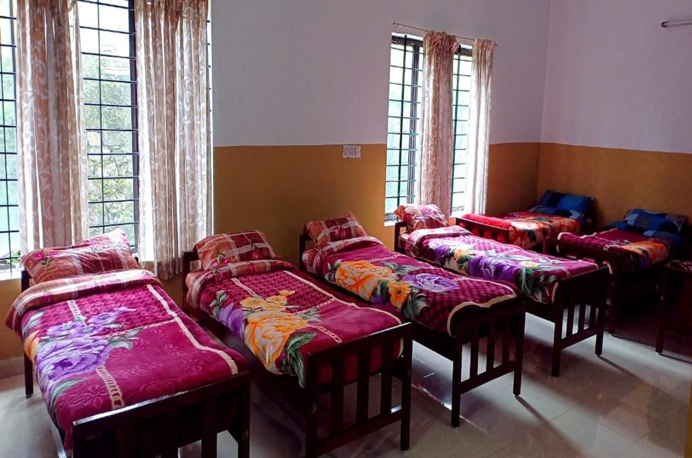 Ac Mist Hotel Munnar Eksteriør billede