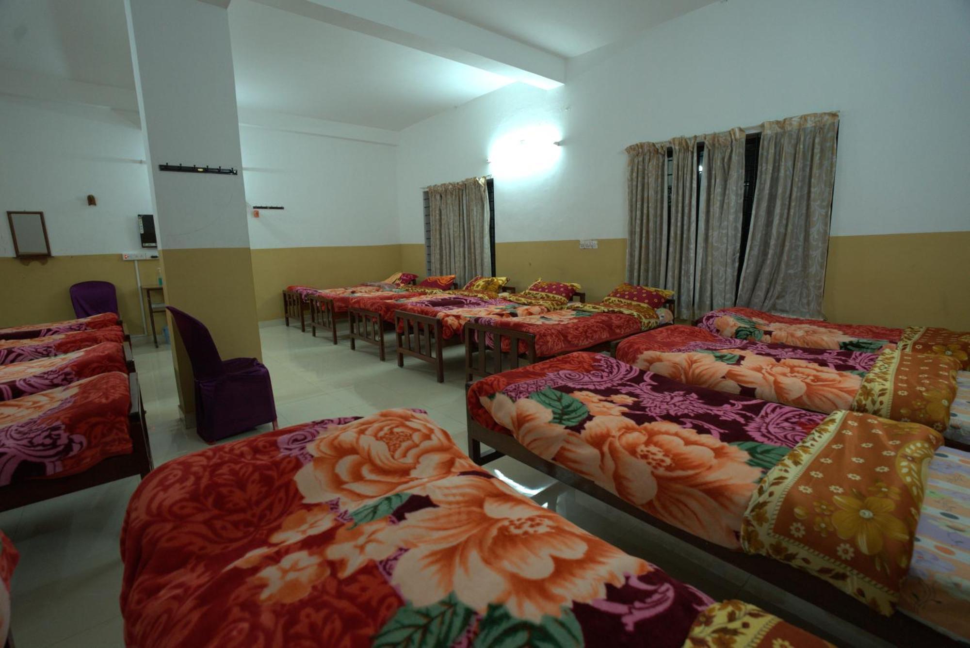 Ac Mist Hotel Munnar Eksteriør billede