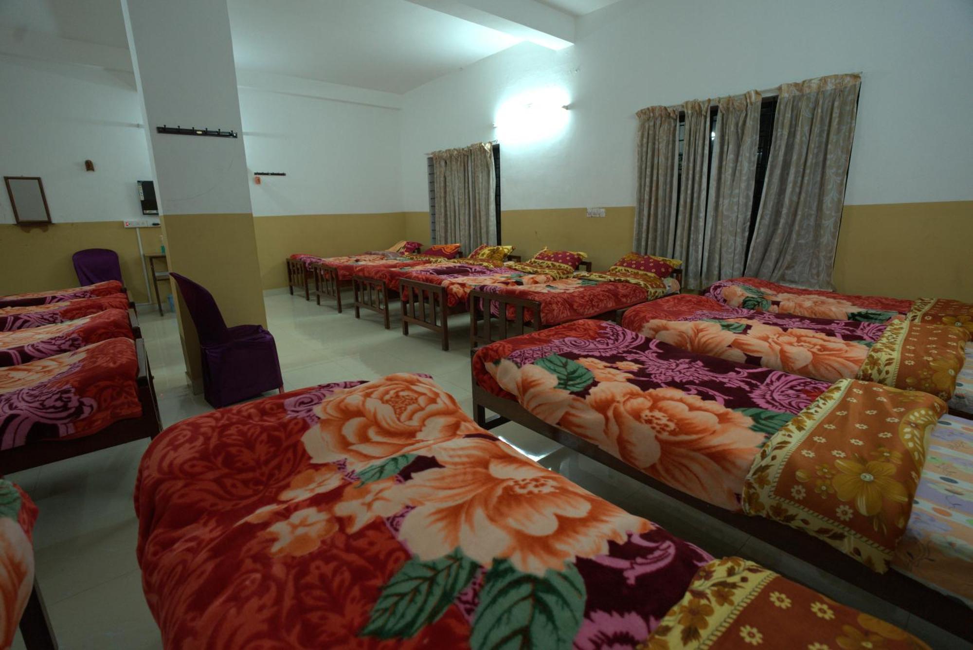 Ac Mist Hotel Munnar Eksteriør billede