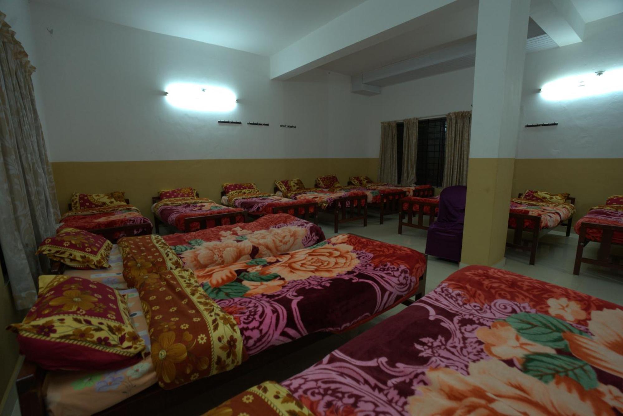 Ac Mist Hotel Munnar Eksteriør billede