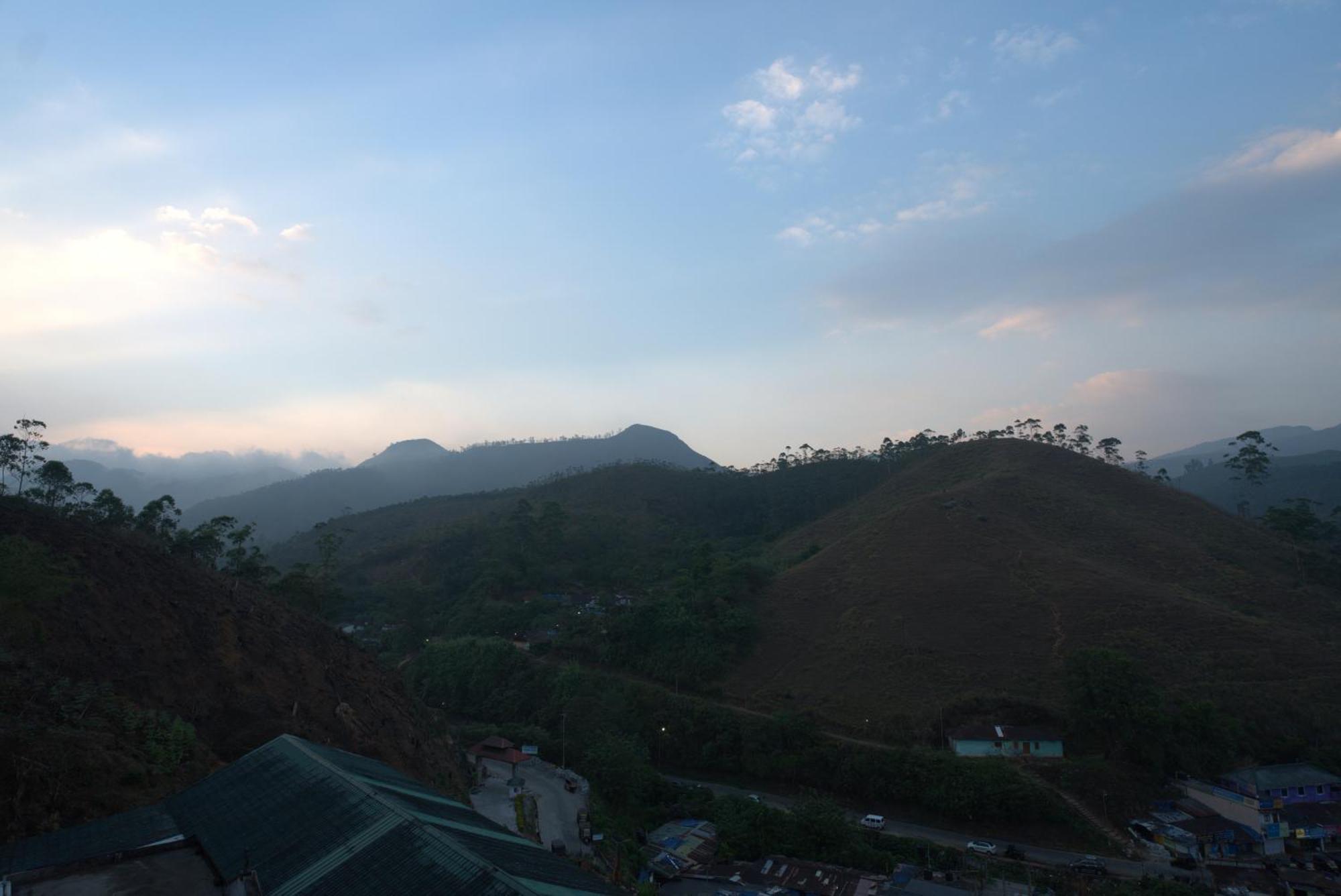 Ac Mist Hotel Munnar Eksteriør billede