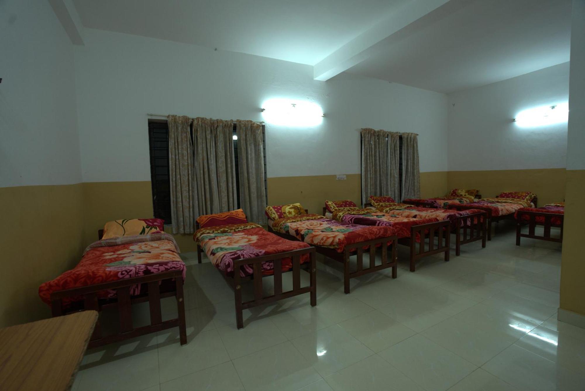 Ac Mist Hotel Munnar Eksteriør billede