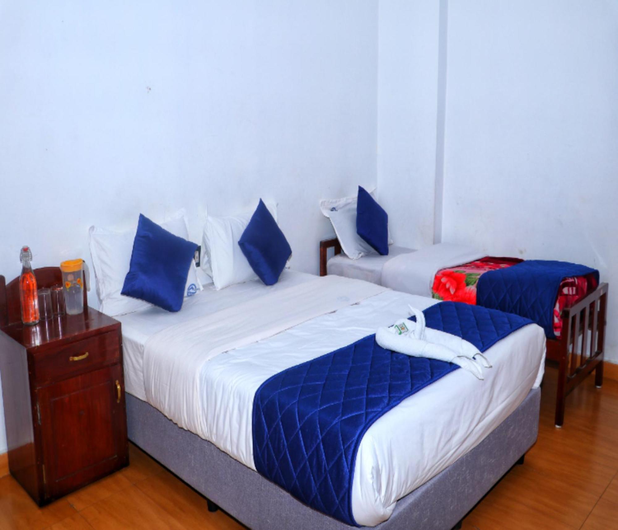 Ac Mist Hotel Munnar Eksteriør billede