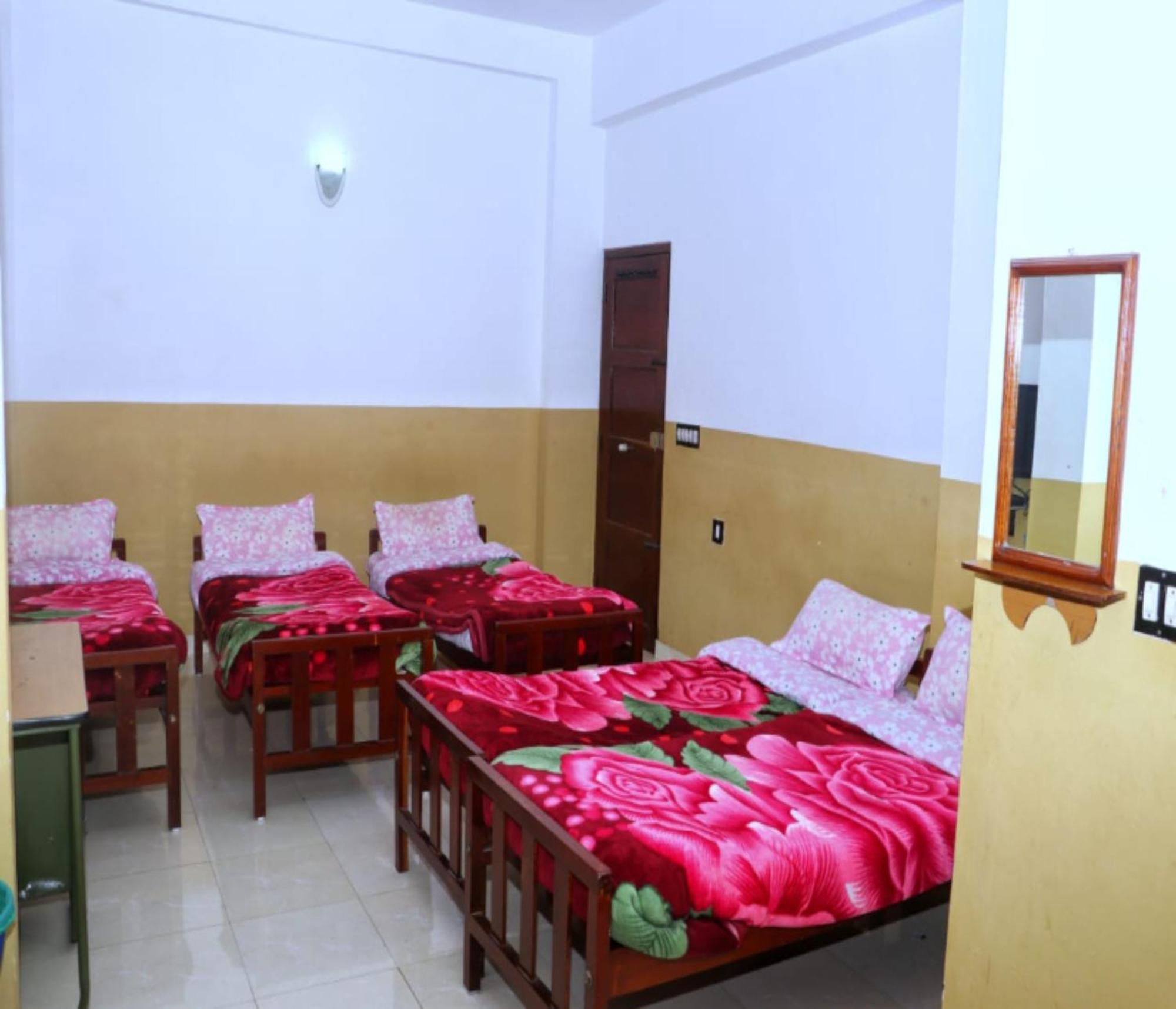 Ac Mist Hotel Munnar Eksteriør billede