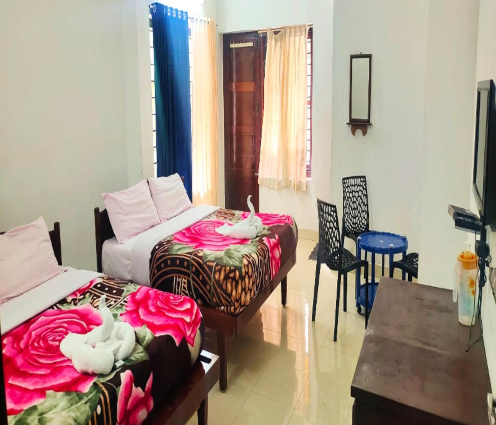 Ac Mist Hotel Munnar Eksteriør billede