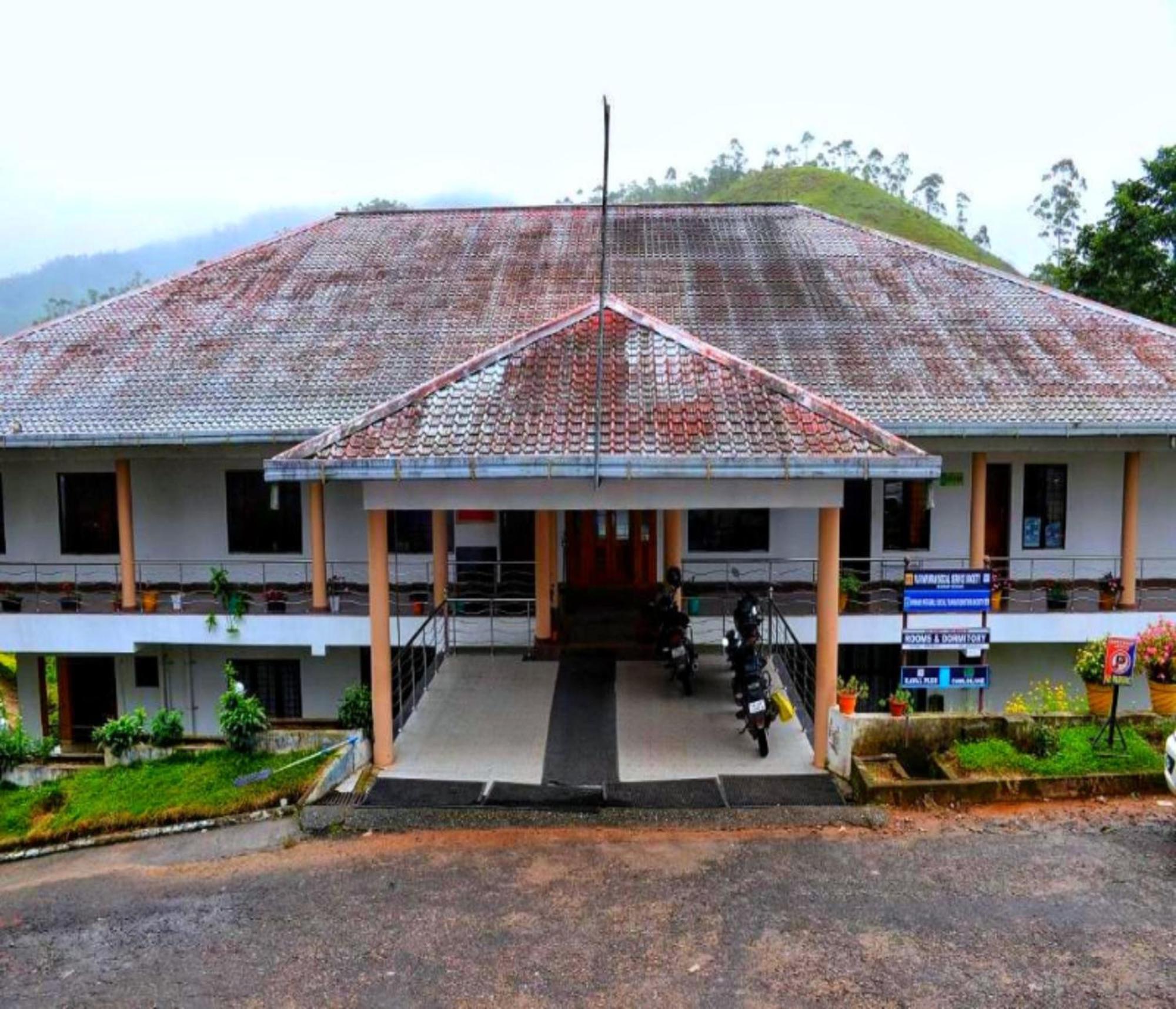 Ac Mist Hotel Munnar Eksteriør billede